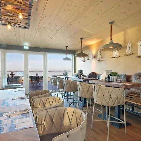 Holiday home Gorgeous In Lembruch-duemmer With Kitchen Lembruch